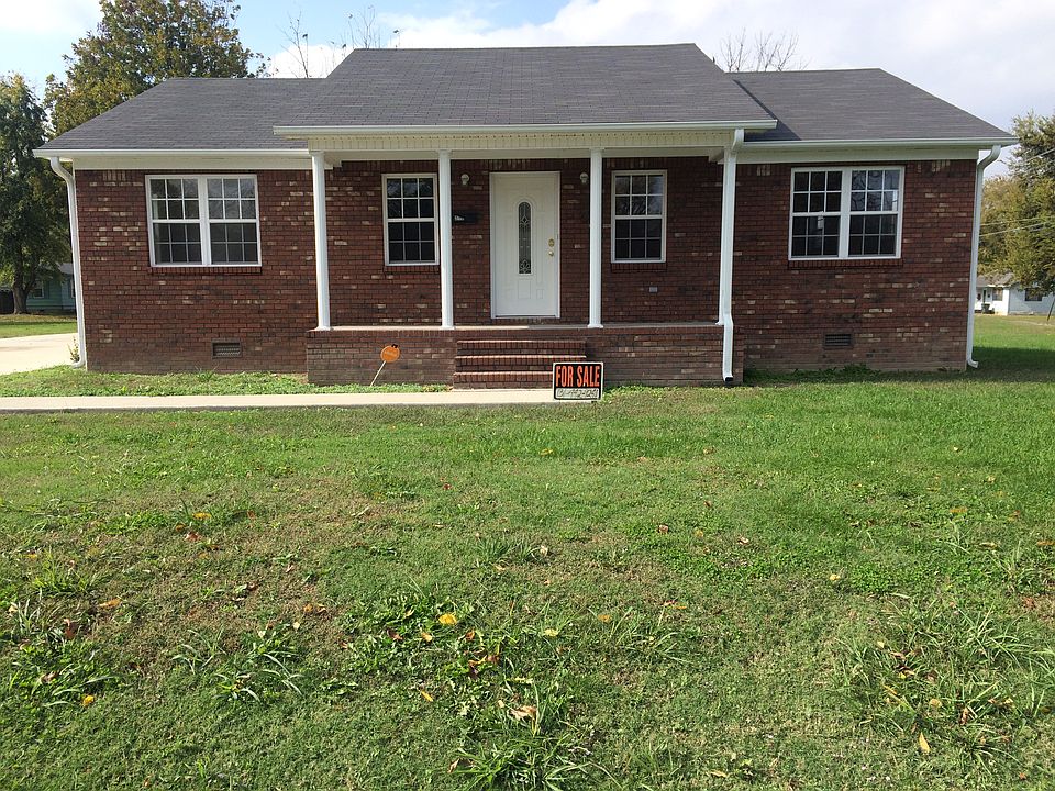 2nd image of 215 Tipton St