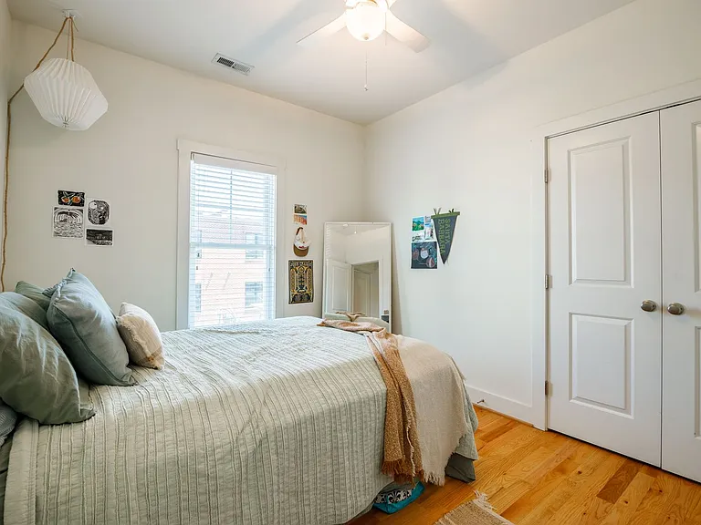 408 N Robinson — Photo 16