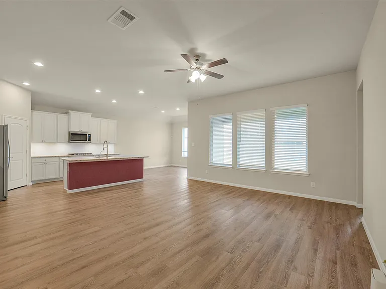 31106 Durham Creek Ct — Photo 7