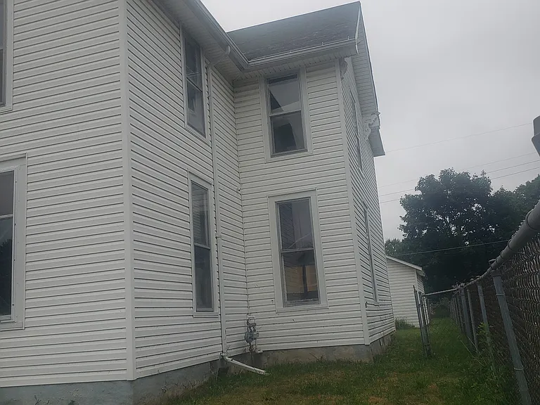 346 Wright St — Photo 12