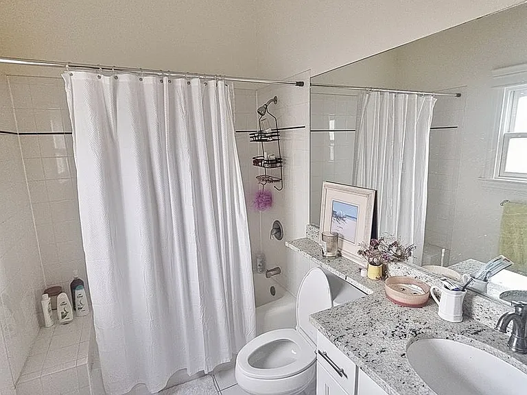 1657 W Wrightwood Ave #3W — Photo 21