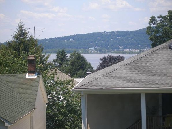 22 S Ferris St Floor 2