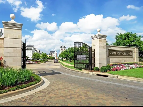 3615 Cambridge Gate Ln, Houston, TX 77055