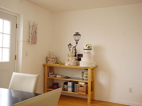 5th image of 162 Bay 43 St #2B