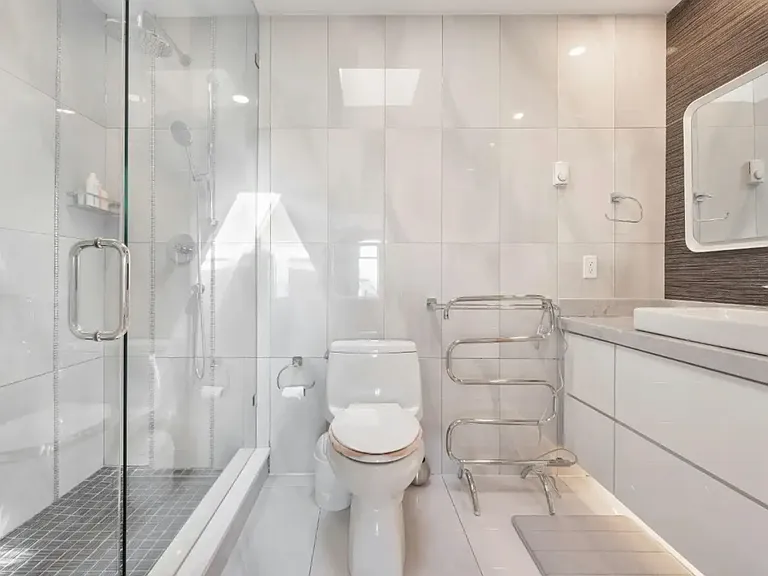 2274 Folkestone Way #215 — Photo 12