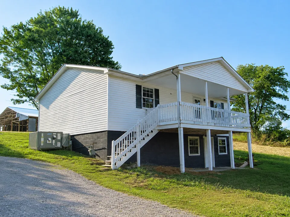 945 W Gate Rd