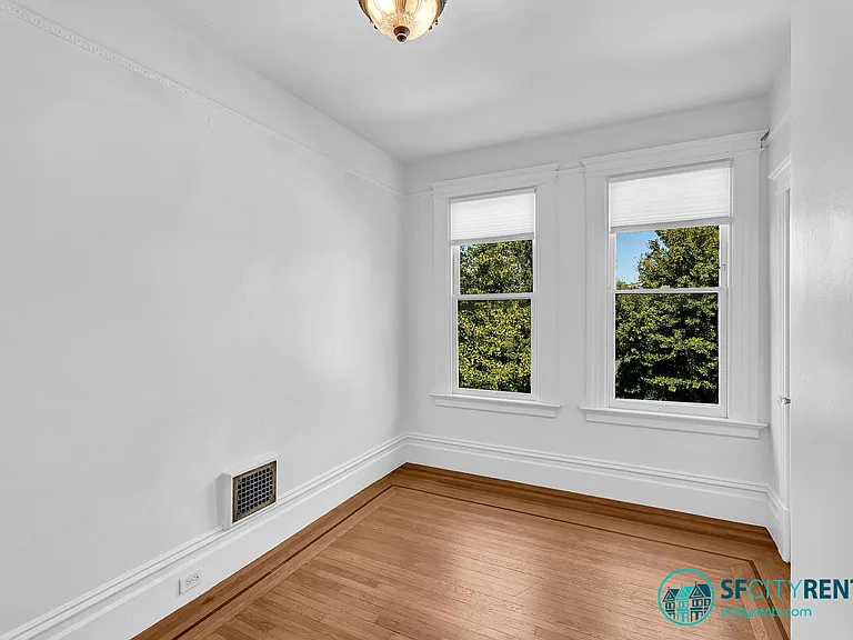 270 Eureka St — Photo 11