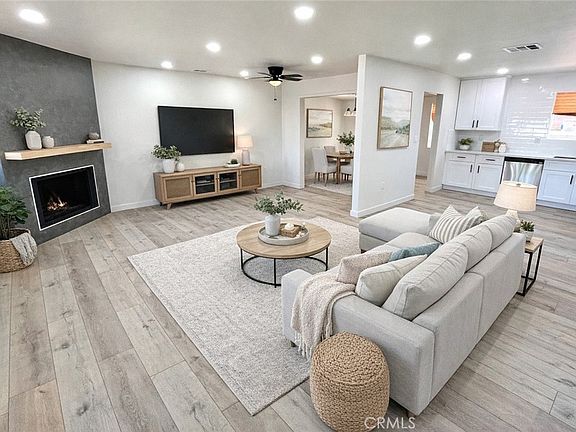 5th image of 28451 Murrieta Rd