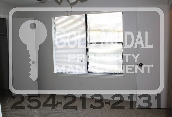 503 Longhorn Cir — Photo 12