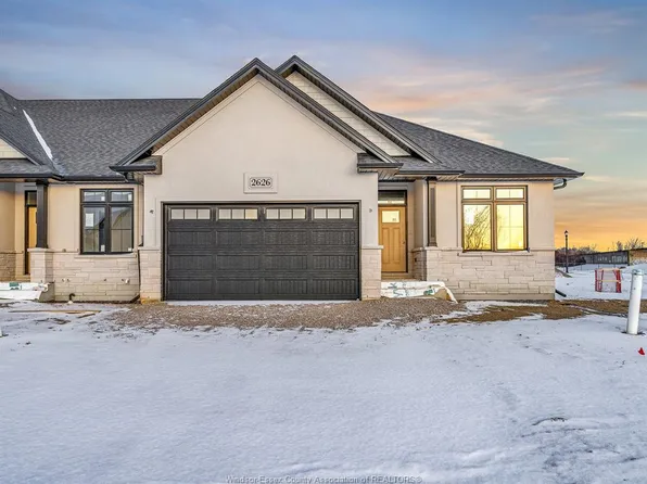 2626 Barkley Ave, Windsor, ON N8P 0E8