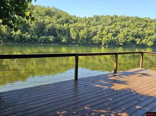 190 & 210 Grassy Dr, Gassville, AR 72635