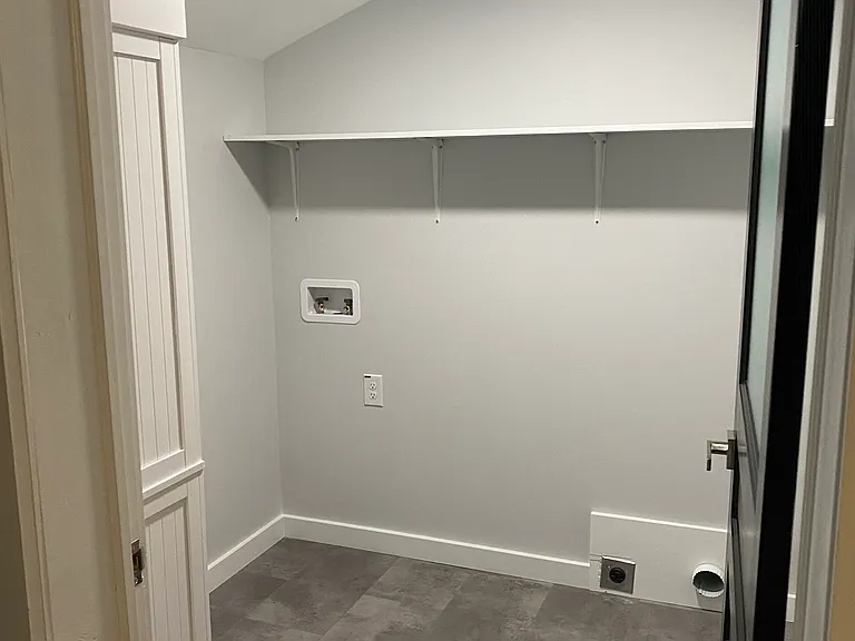 202 N Main St #B — Photo 8
