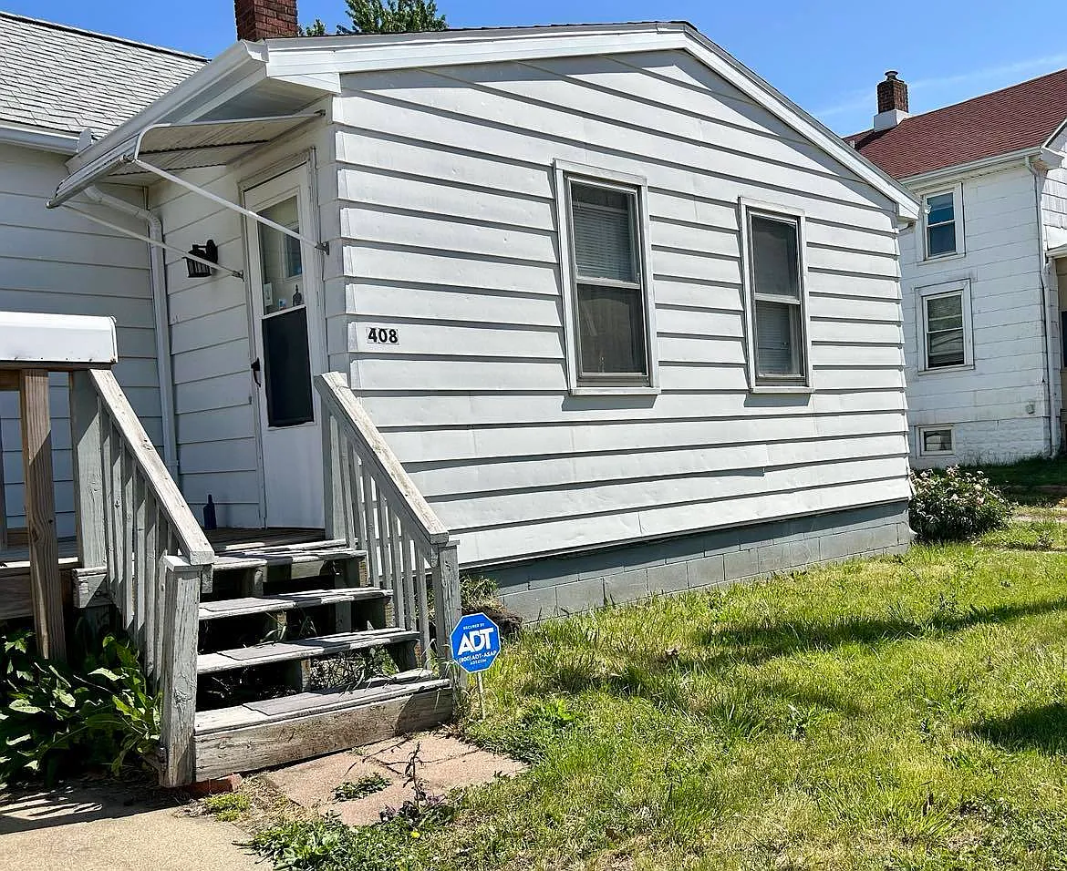 408 E Oakland Ave photo 1
