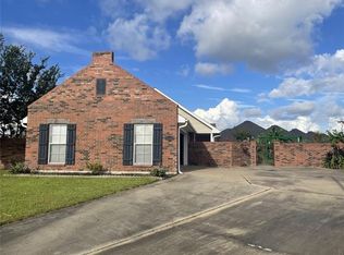 2416 E Peace Dr, LAKE CHARLES, LA 70605