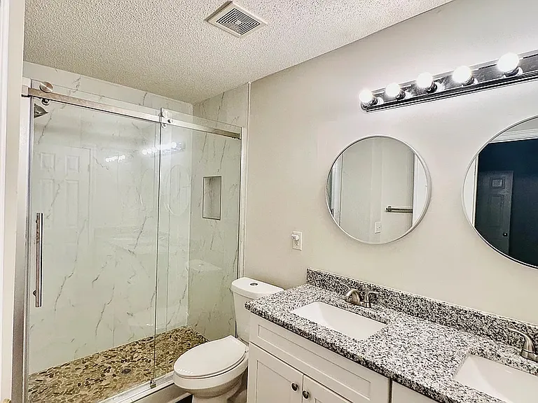 9155 Nesbit Ferry Rd #0 — Photo 6