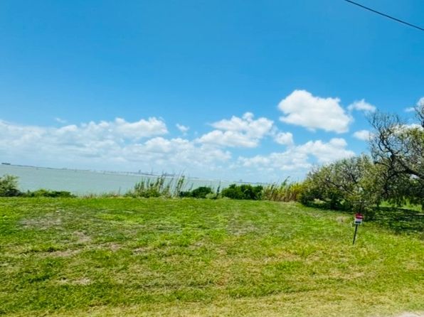 9541 County Road 2250 Cir, Taft, TX 78390