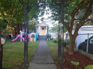 719 N 92nd St, Seattle, WA 98103