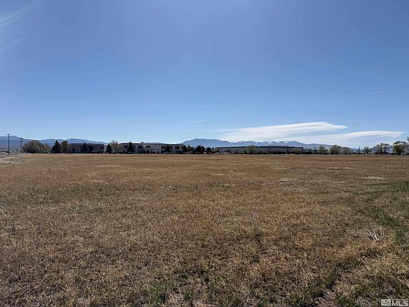 3rd image of 961 Airport Rd