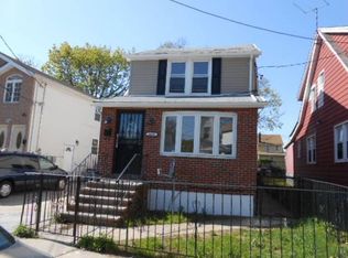 16801 110th Rd, Breezy Point, NY 11433