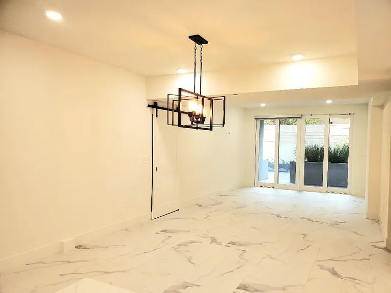 Dining chandelier