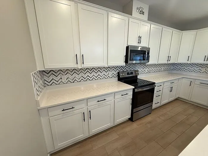 10073 Spring Lake Dr — Photo 5