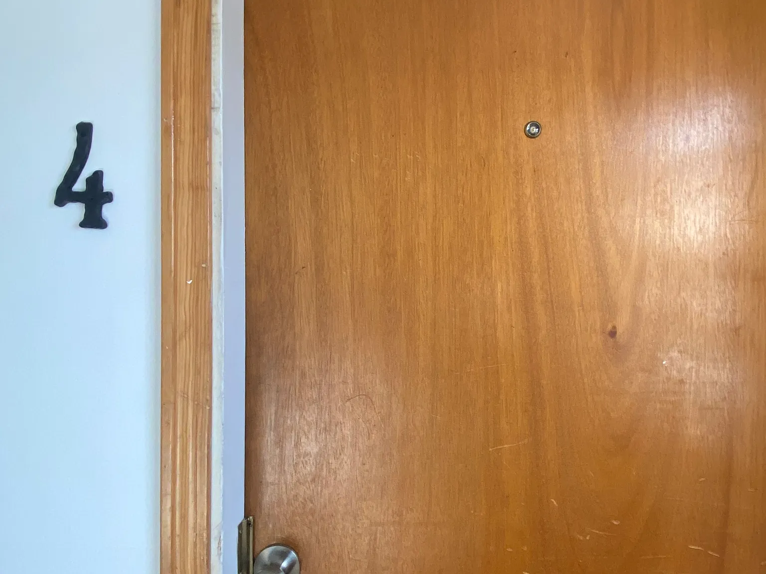 2 bed, 700 sqft, $2,250 — Photo 2