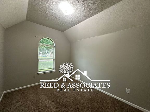 4th image of 6878 Valerie Dr
