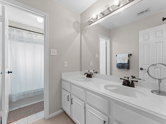 4th image of 73 N Sunny Slope Cir