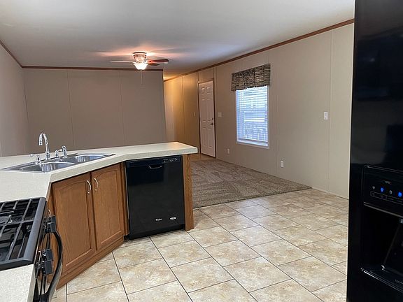 5th image of 2050 Four Seasons Dr #154