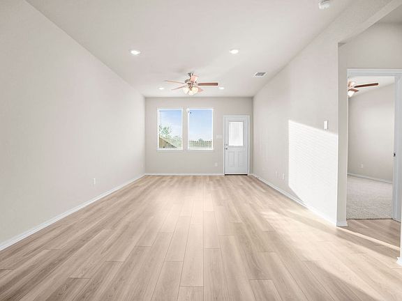 4th image of 1102 Stone Valley Rd #B