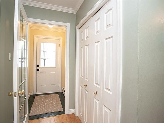 4th image of 47 Quebec Street