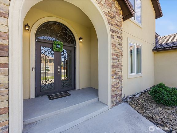 4th image of 420 O Street SW