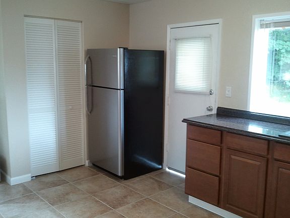 Kitchen & Laundry Closet