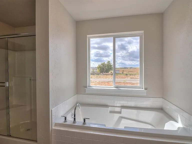 5232 N Beaham Ave — Photo 3