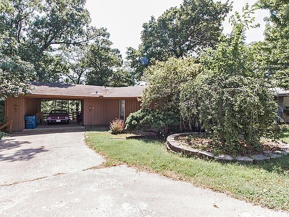 3rd image of 20 Chapel Ln