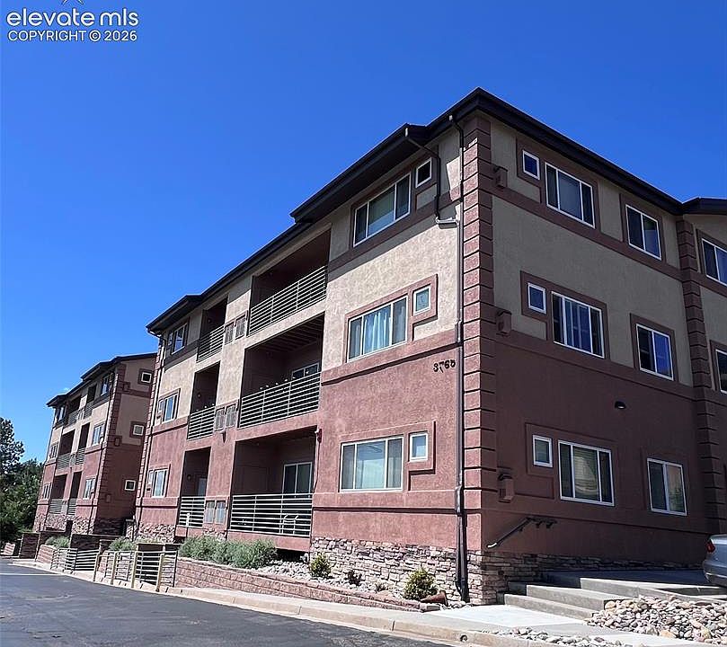 1st image of 3765 Hartsock Ln Unit 105