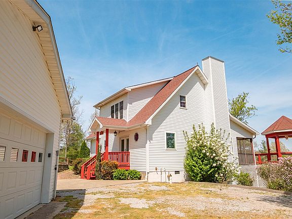 2nd image of 42 Matthew Crescent Rd