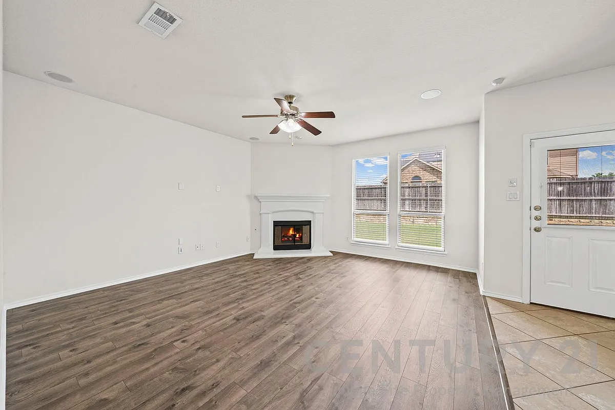 Building Photo - 1205 Crest Ridge Dr