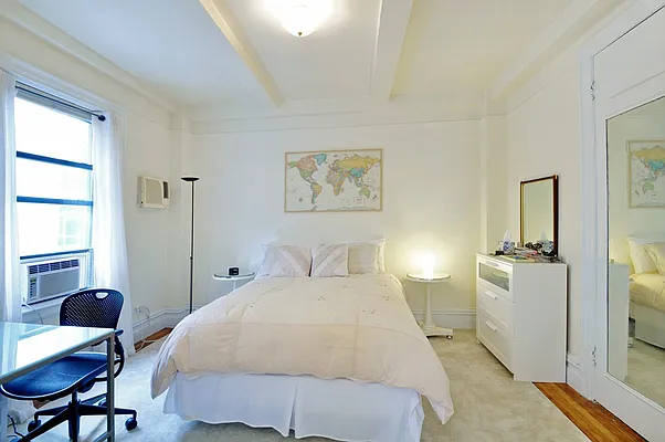 Rented by Corcoran | media 17