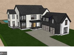 8646 McHenry St, Vienna, VA 22180
