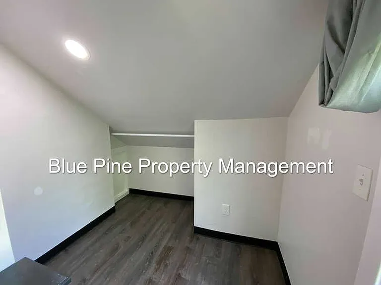 306 Lawton St #1 — Photo 6