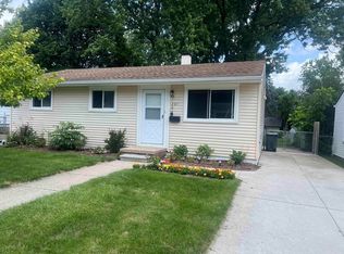 235 Ewell St, Romeo, MI 48065
