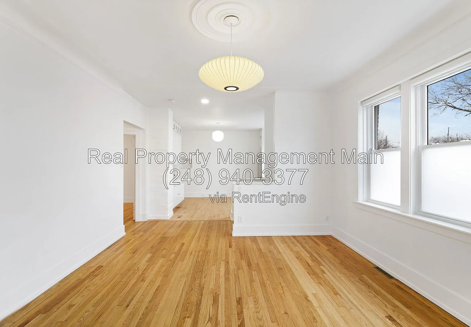 2 bed, 1.5 bath, 3225 sqft, $2,150 — Photo 2