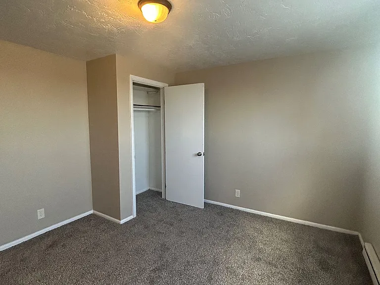 947 & 949 Renee Ave — Photo 14