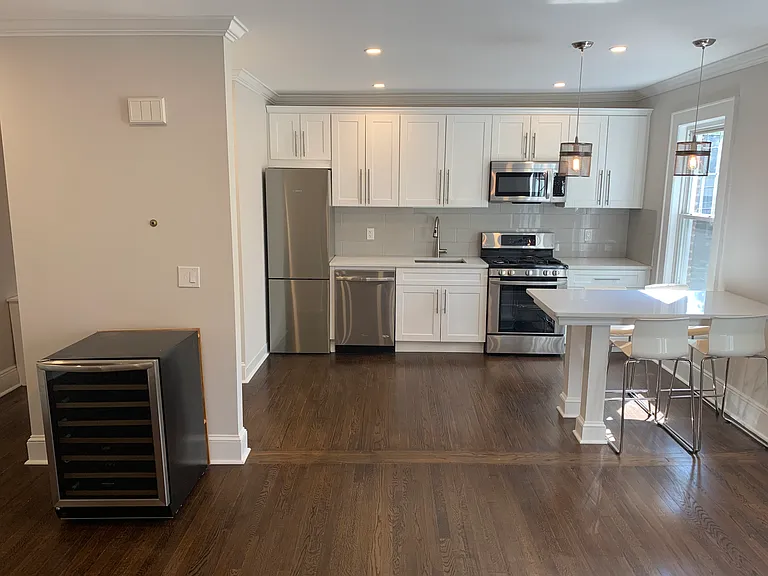 665 Ridgewood Rd #7 — Photo 4