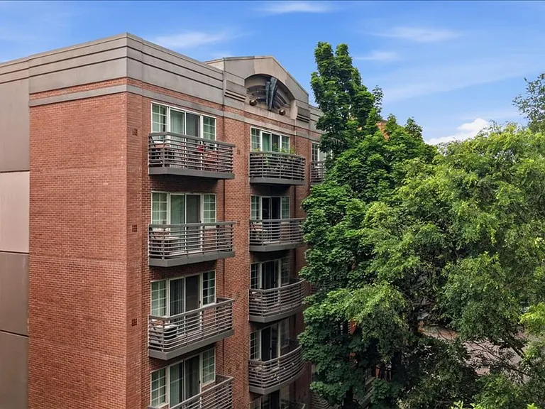 West Park Place — Photo 23