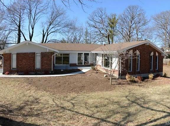3rd image of 601 Lalor Dr