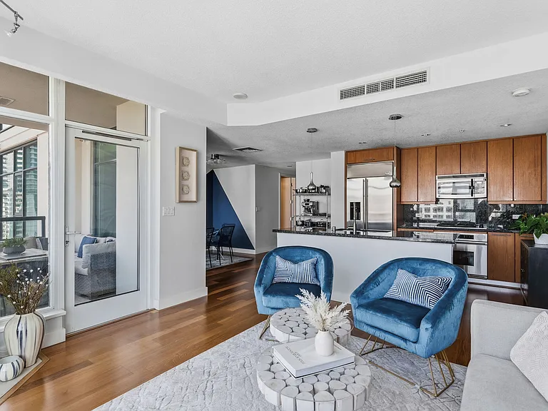 1199 Pacific Hwy #2903R — Photo 5
