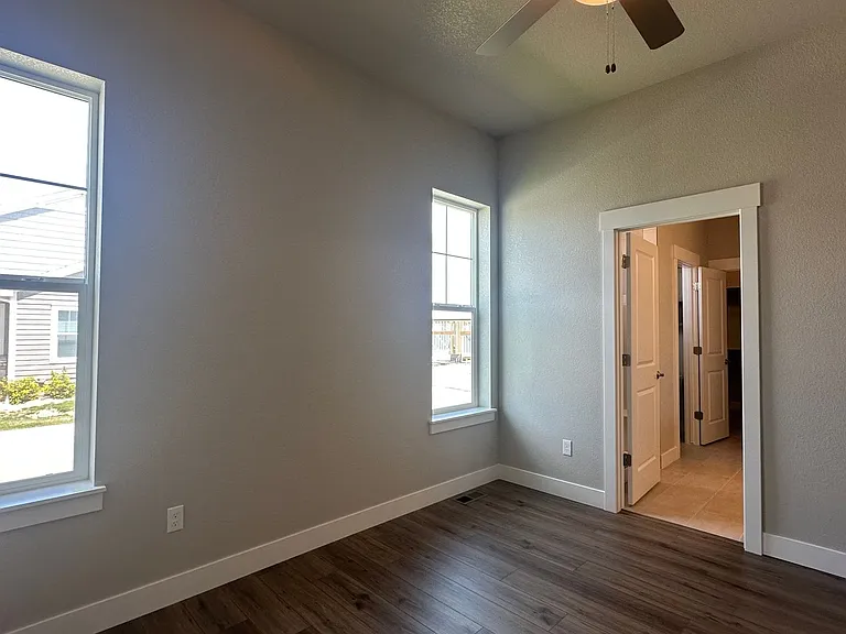 4193 Trapper Lake Dr — Photo 10