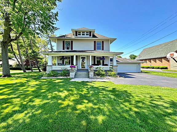 4th image of 330 Melmore St